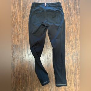 Lululemon dress pants boot/skinny leg